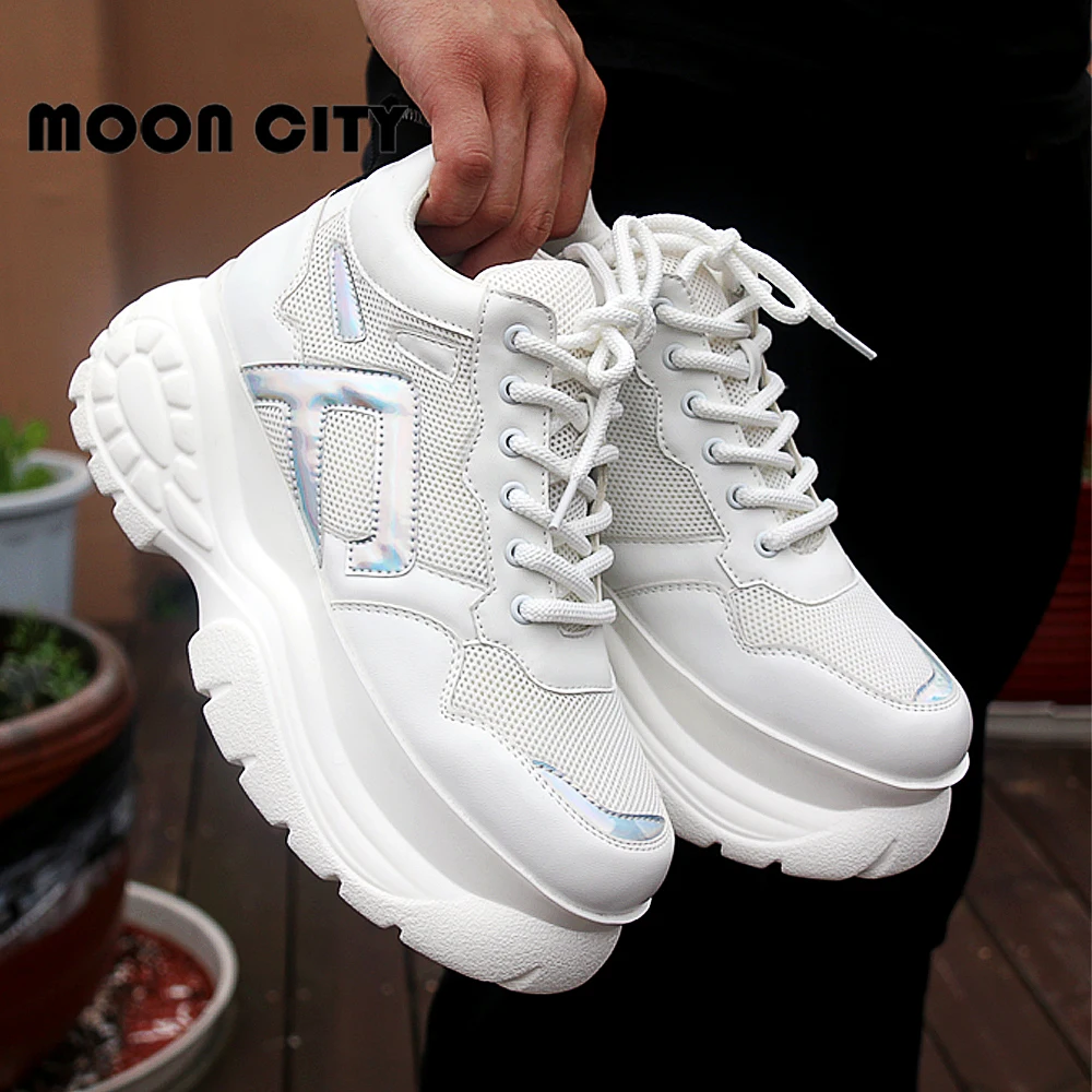 chunky sneakers style