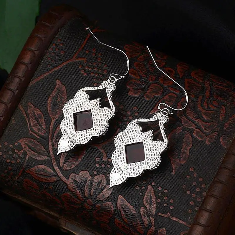 HTB1Wv5natfvK1RjSszhq6AcGFXar