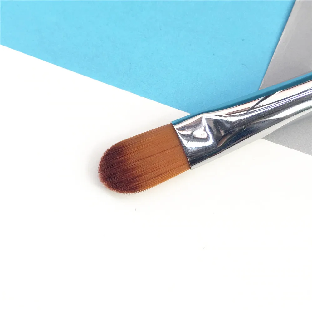 Trish McEvoy Brush 66 Cream Blender Brush _ 3