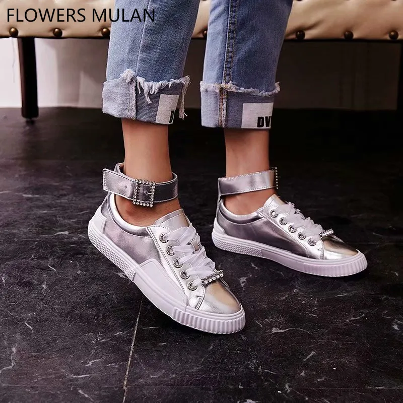 

New Arrival Famous Brand Women Flat Rubber Heel Sneakers Silver Black Leather Upper Lace Up Ankle Crystal Belt Buckle Shoes Girl