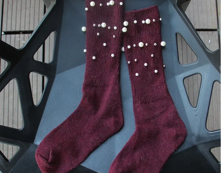 Осень/зима новые женские носки Высокое качество дизайн ручной работы жемчуг серебро бисером шерсть хлопок длинные носки для женщин - Цвет: Red