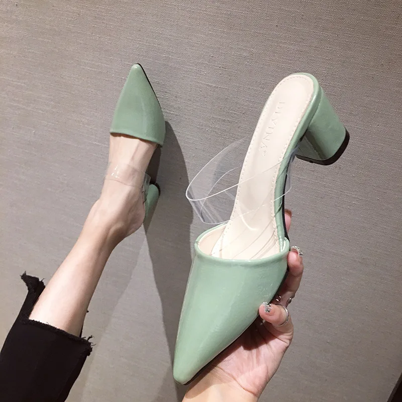 

Transparent Slippers Woman Shoes Luxury 2019 New Women Slides Square heel Med Cover Toe Designer Sliders Rubber Rome Basic PU