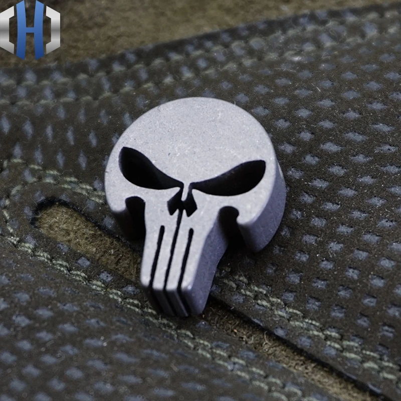 Knife Beads Titanium Alloy Skull Shape Paracord Accessory Umbrella Rope Pendant Knife Beads EDC Skull Paracord Beads