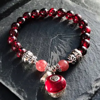 

Angela's original jewelry) Pure natural wine garnet strawberry Crystal 925 Silver Purse gourd Bracelet