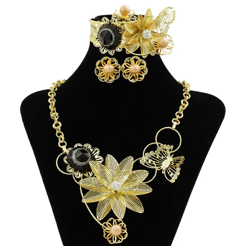 

Fashion Women 18 Gold Jewelry Sets Flower Shape Design Crystal Necklace Bracelet Earrings Milan Luxury Wedding Jewelry