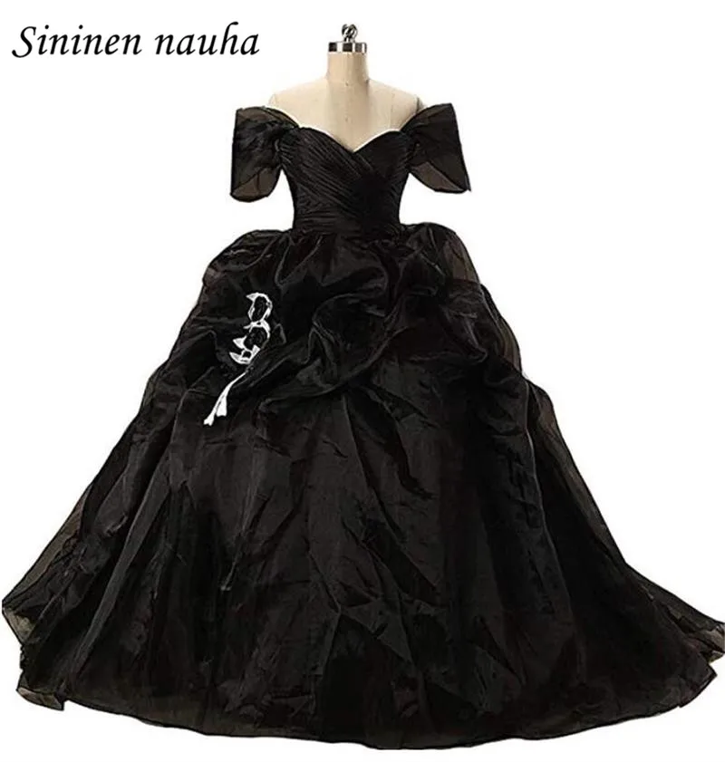 black sweet sixteen dresses