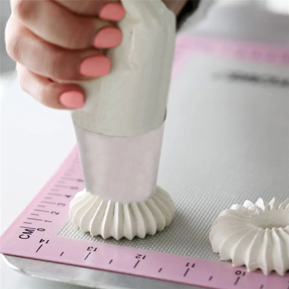 

2 Sizes DIY Nozzle Stainless Steel Dessert Cake Decorating Tips Kitchen Accessories Cookie Bis Icing Piping Cream Pastry Bag