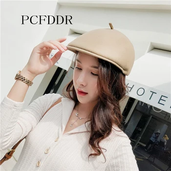 

PCFDDR Wool Wool Beret Cap Female fall winter leisure Japanese cute age-reducing wool duck tongue cap.