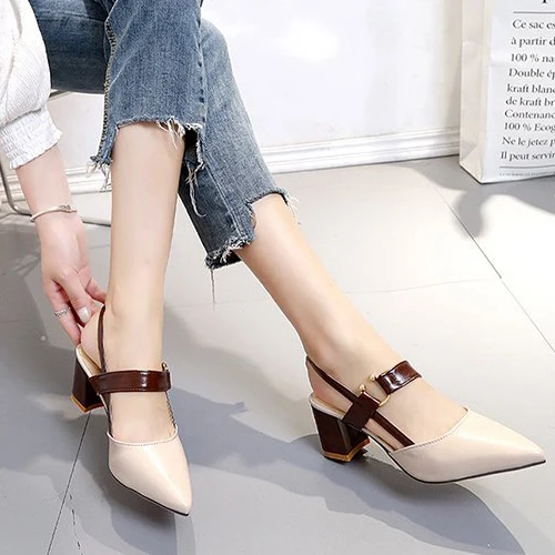BYQDY женские туфли-лодочки с узким ремешком модные летние босоножки с острым носком из искусственной кожи на квадратном каблуке слинбэки; размер 40 - Цвет: Beige