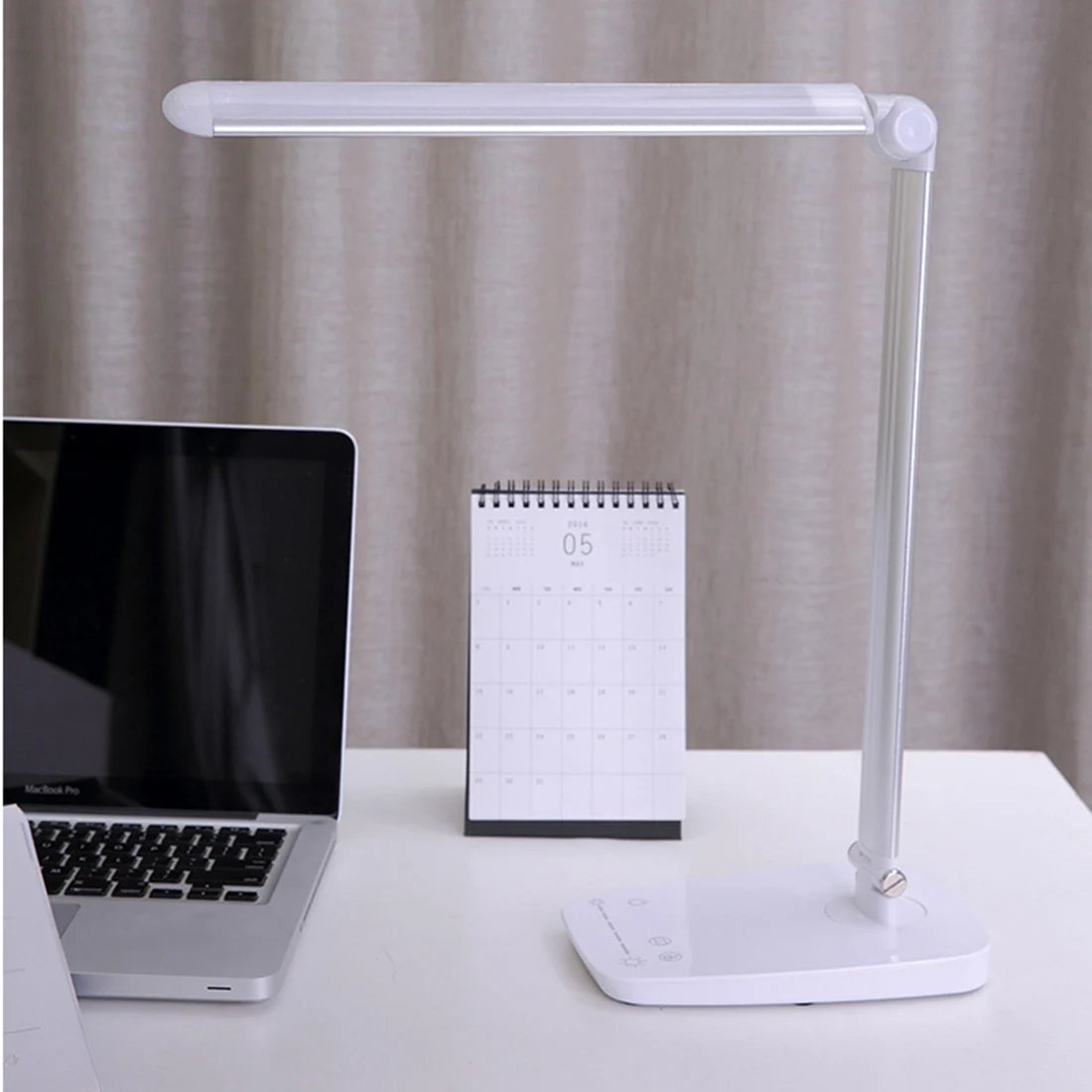 

Iguardor Foldable Rotatable 5-Level Brightness Eye-care LED Desk Lamp Table Light Indoor Lights For Bedroom