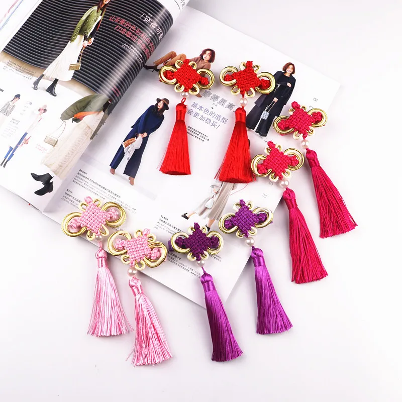

2pcs/lot Chinese knot ethnic wind classic gold retro tassel hairpin hair accessories wholesale duckling folder children