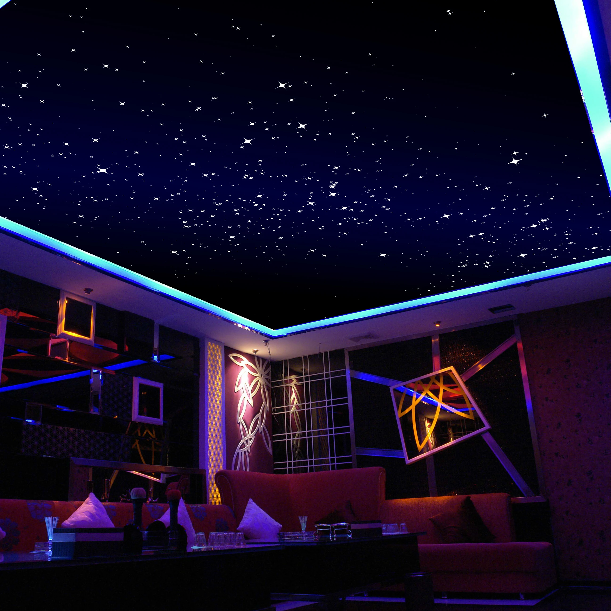 Парящий потолок звездное небо. Натяжной потолок млечный путь. Звездные потолки с подсветкой натяжные. Подвесной потолок звездное небо. Заездноеинебо потолок.