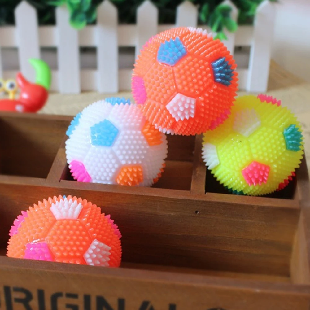 

7cm Funny Flashing Light Up Colorful Toy Ball Novelty Sensory Dog Ball Squeak Toys Sound High Quality