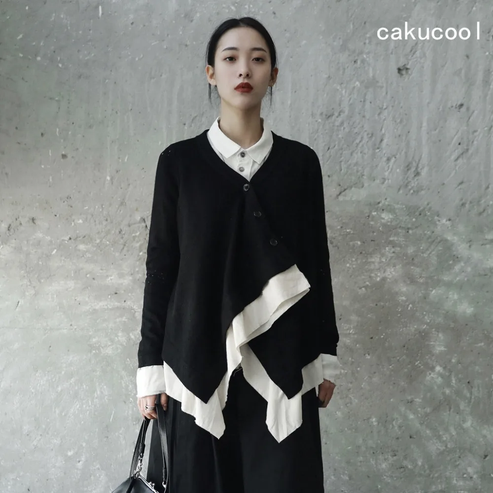 

Cakucool Simple black Women Outerwear Coat Holes Ripped Faux Two Pieces Jacket Spring Cotton Irregular Open Stitch Jackets Lady