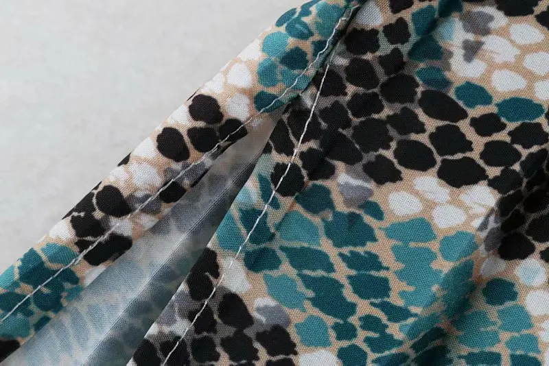 Price 2019 women vintage snake skin print shirtdress bow sashes pleated midi dress female long sleeve vestidos casual dresses DS1907