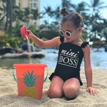 Детский слитный купальник без рукавов с оборками и надписью «Mini Boss» для маленьких девочек, одежда для купания+ повязка для волос, купальный костюм, купальник-бикини
