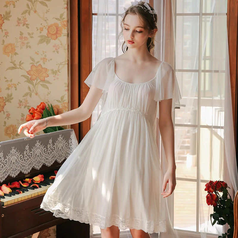 

2019 Sexy Round Neck Sleep Wear Night Dress Vintage Nightgown Short Sleeve Nightdress White Honeymoon Sleepwear Women Nightshirt