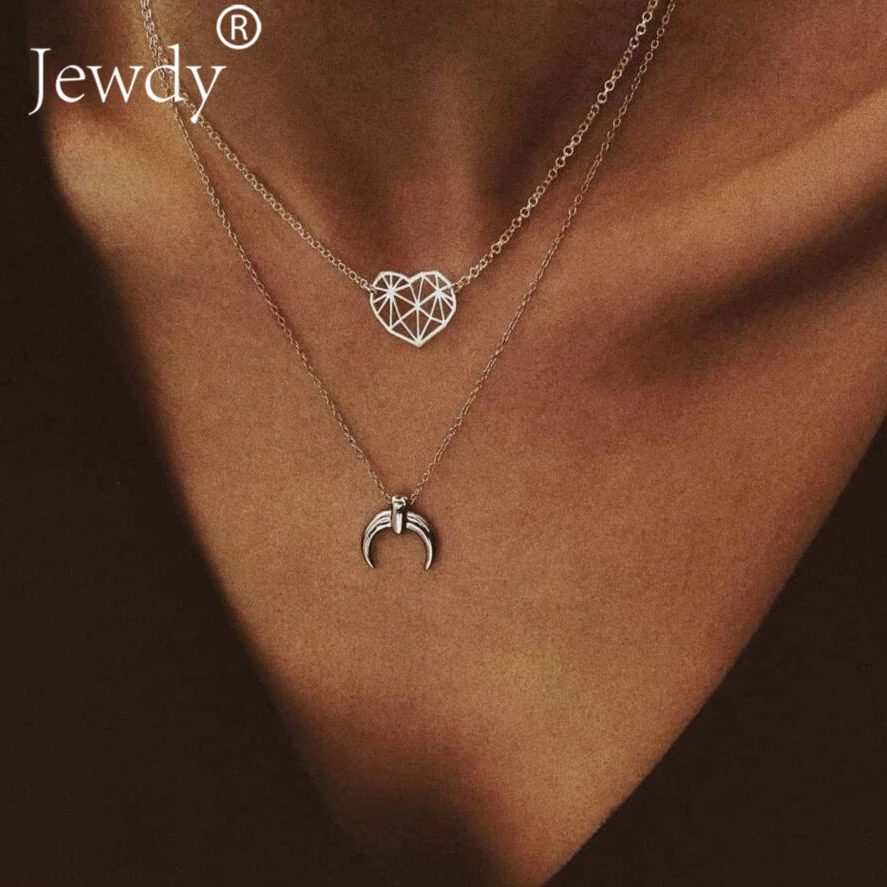 

Boho 2 Layers Necklace Set Horn Necklace for Women Crescent Moon Necklace Beach Jewelry Minimal Multi Layer Long Pendant Collier