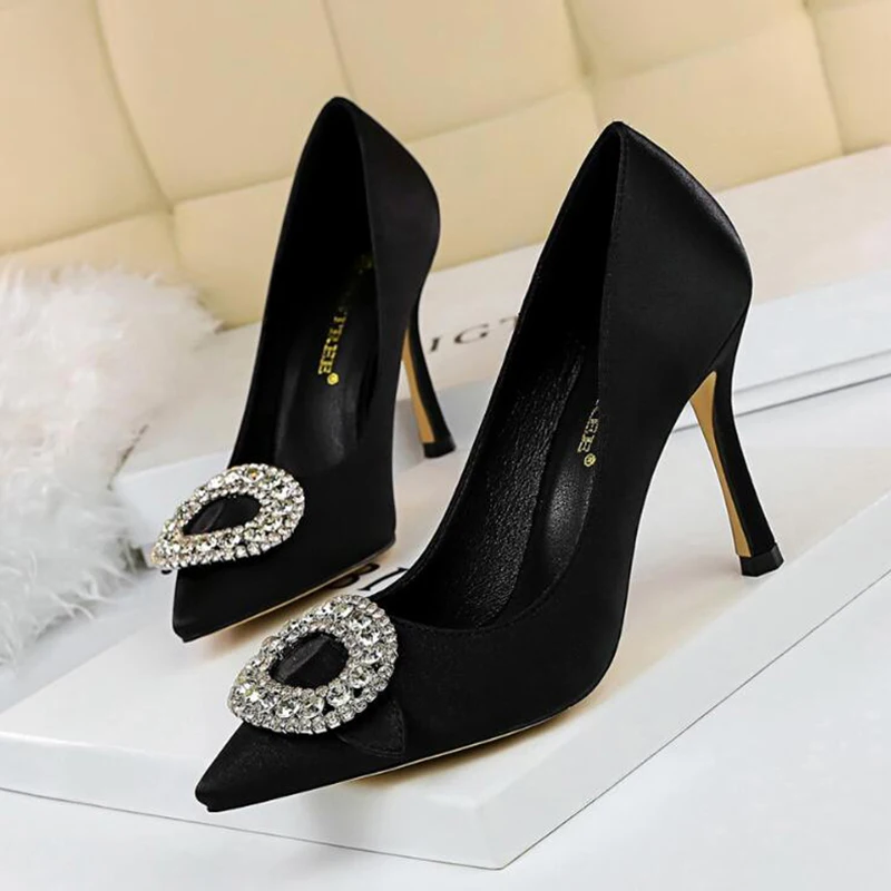 Women Pumps Extrem Sexy High Heels Women Shoes Thin Heels Female Wedding Shoes Ladies Shoes Silk party dress zapatos mujer c622