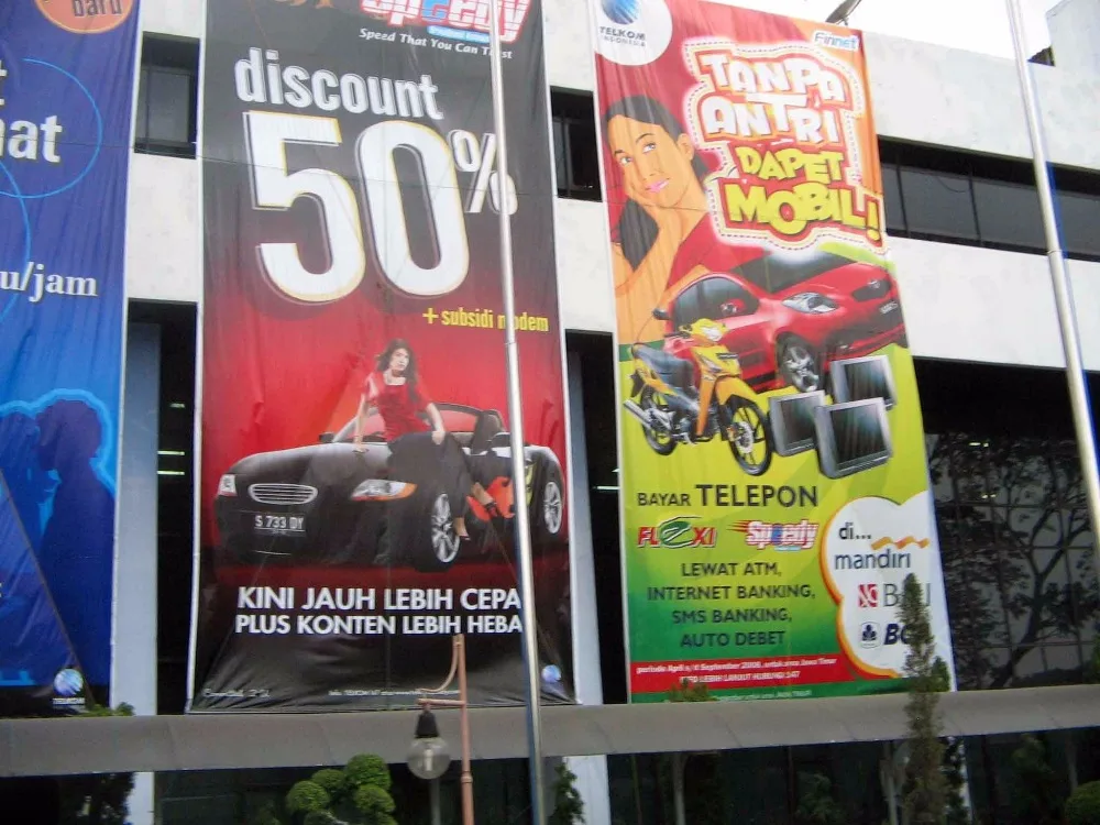 

PVC Mesh Banners, Custom Outdoor Fence Mesh Banner Printing Services