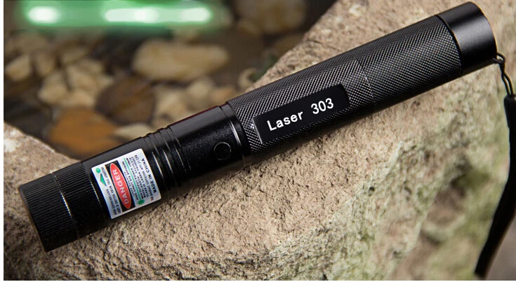 

AAA Professional Powerful Military 200W 200000m 532nm green laser pointers Flashlight Lazer torch Burning match burn cigarettes