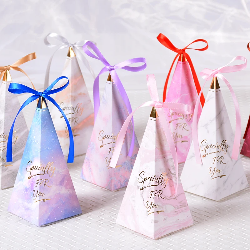 

10pcs Wedding Favors Gift Boxes Triangular Pyramid candy box specially for you with ribbons and bows Party Supplies Decorations