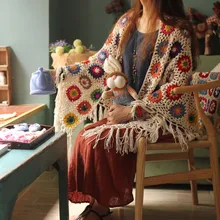 hot sale DIY triangle with tassels scafts cushion carpet Hand hooked fashion crochet blanket cushion felt pastoral style gift