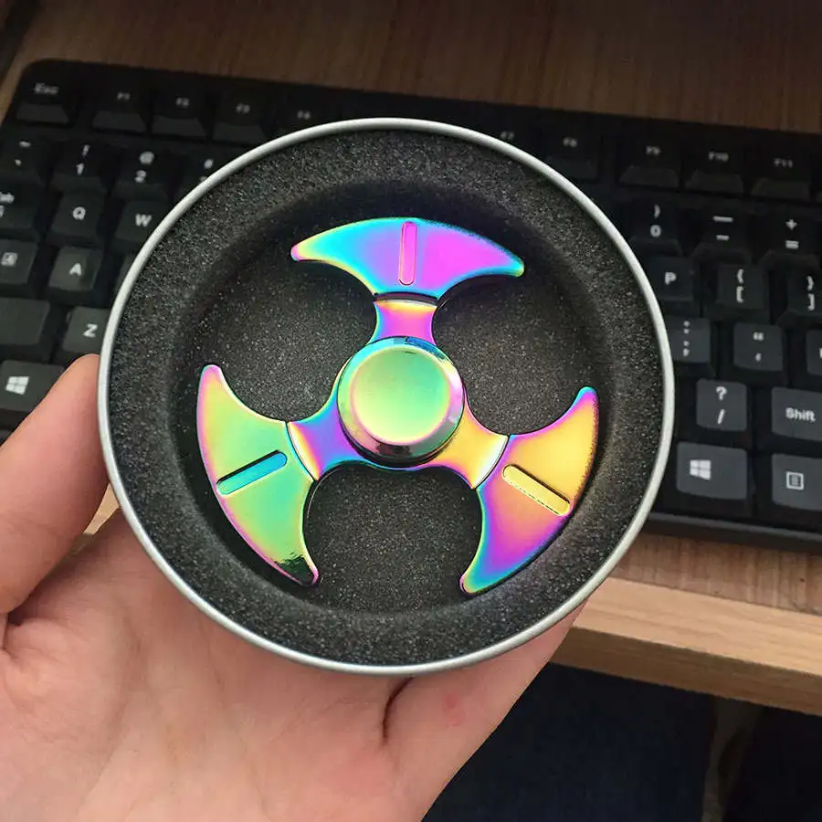 Colorido Mão Dardos Fidget spinners De Metal Spinner Para O Autismo e Crianças COM TDAH Spiner Tri Dedo Fidget Brinquedo stress