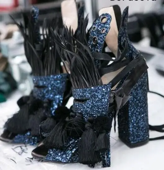 2018 Newly Fashion Sexy Peep Toe Ankle Boots Fringe Lace Up Zipper Thick Spike Heels Retro Style Bling Blue Denim Women Pumps