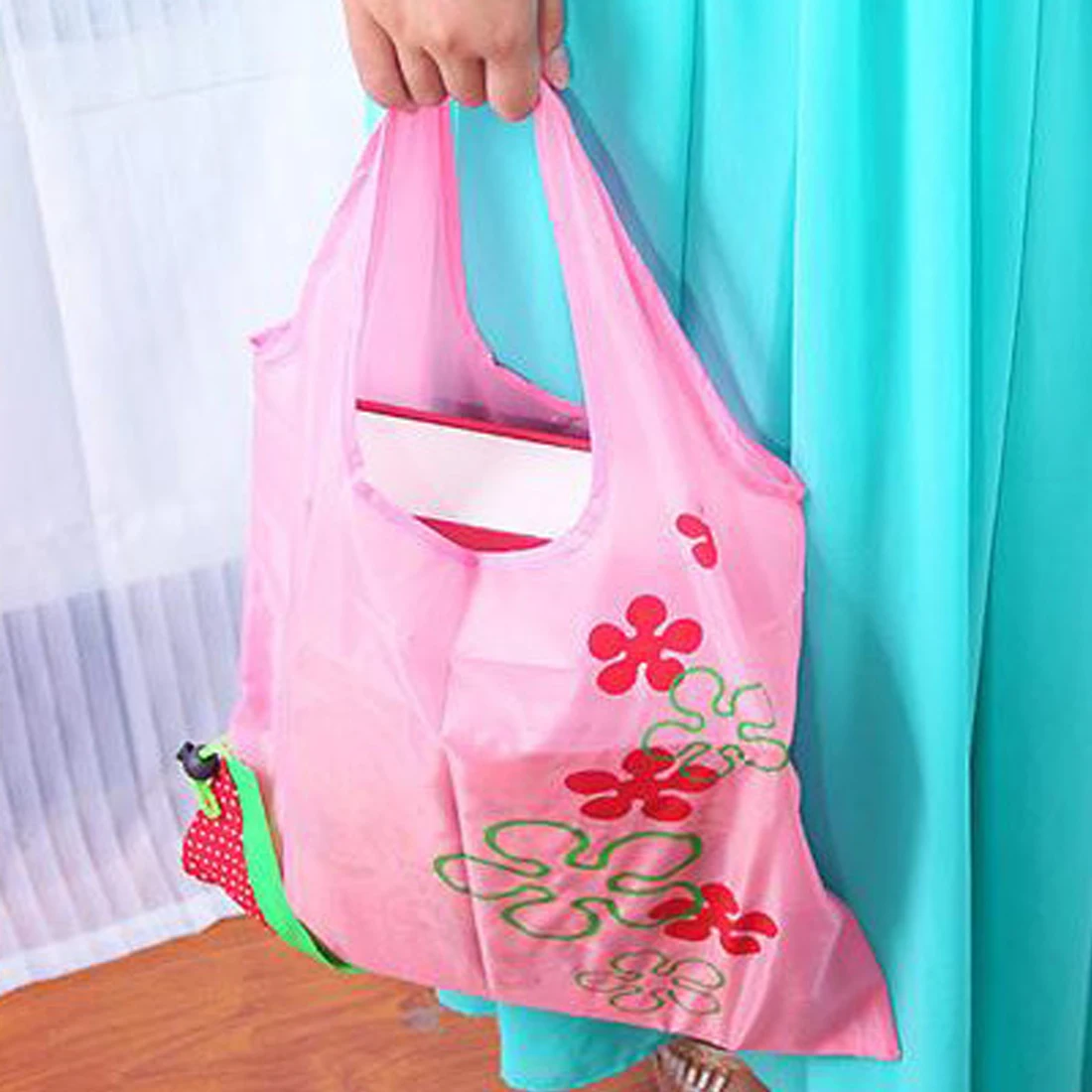Useful Floral Folding Reusable Grocery Nylon Bag Large Strawberry