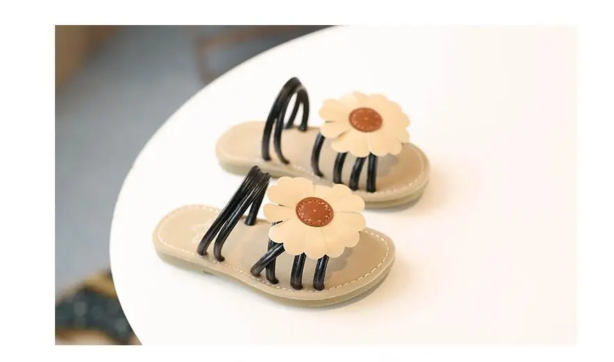 girls sandals (19)