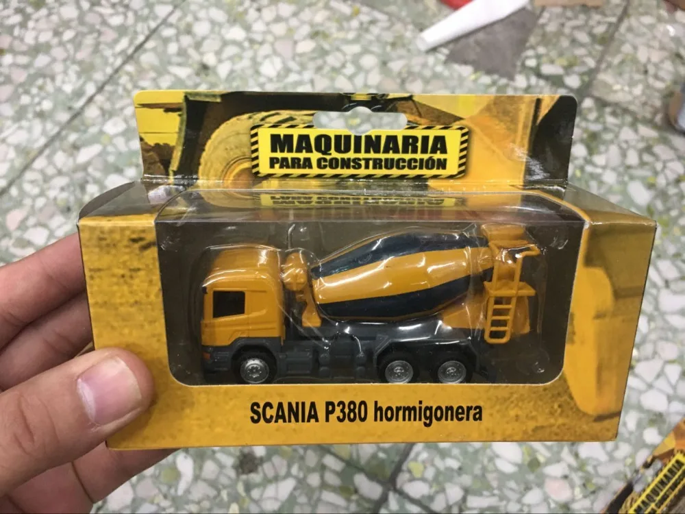 

Maquinaria Para Construccion Scania P380 Hormigonera Mixer 1/87 Scale Model