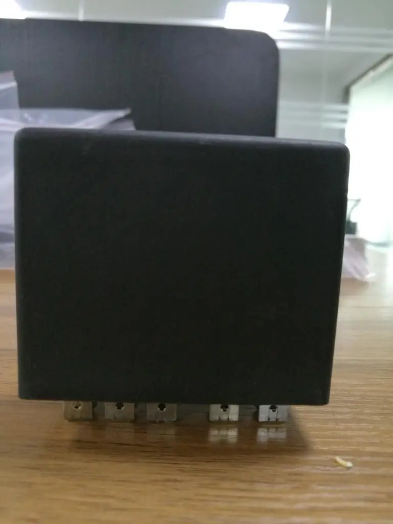 G9