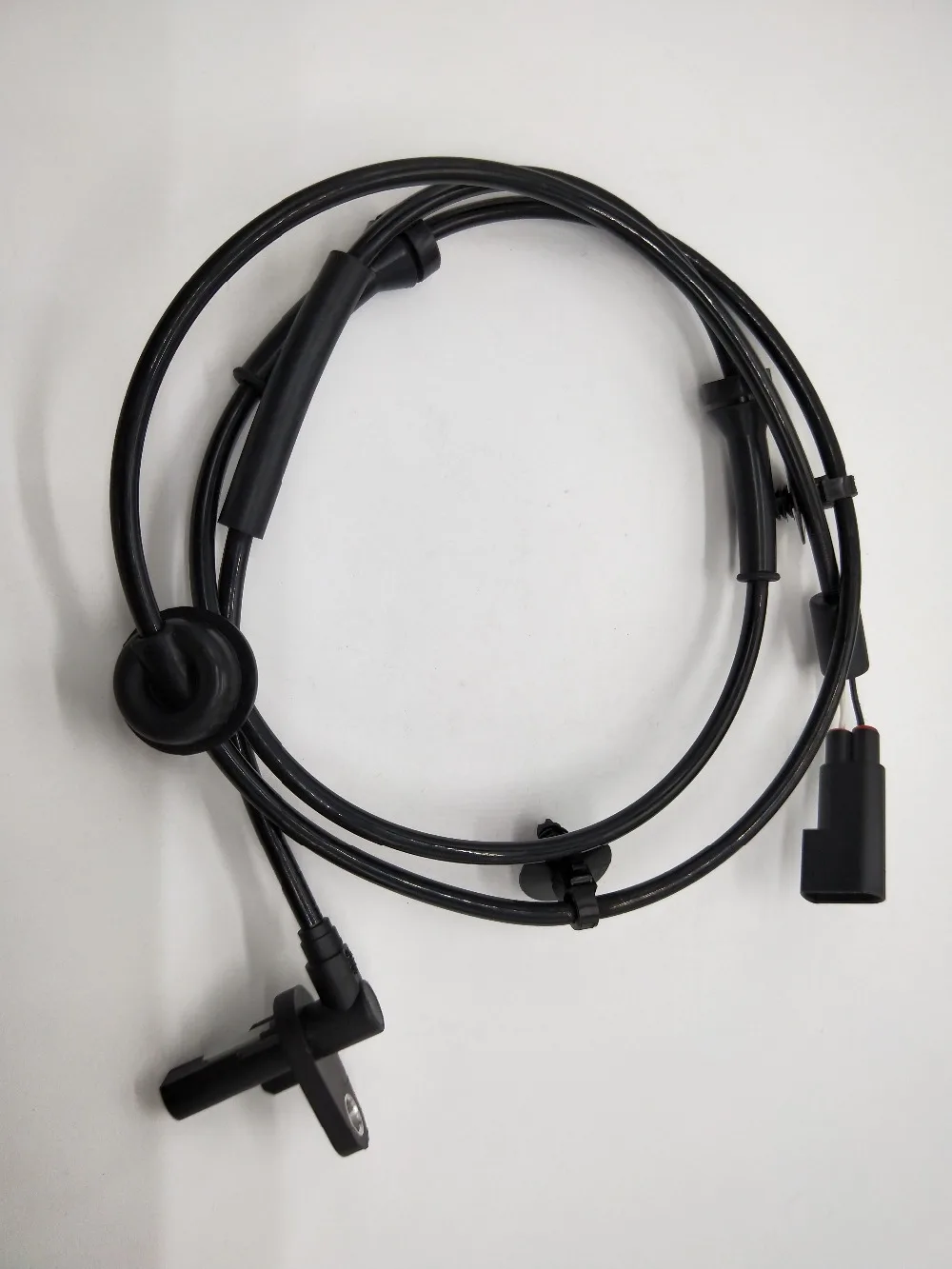 

SMD One year warranty ABS Wheel Speed Sensor Front FOR FORD Transit Bus 6C112B372AB 6C112B372AA 1371543 1385797 1785753
