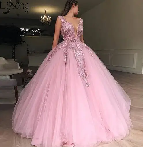 latest gown for engagement