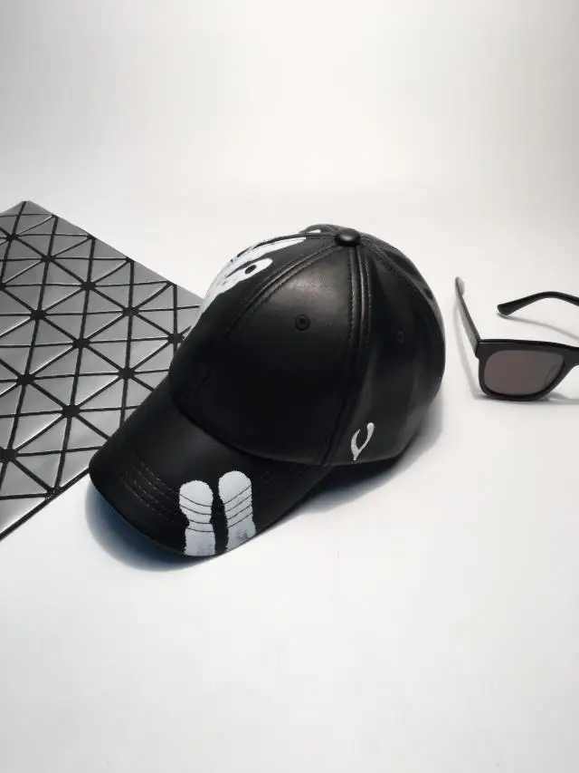 v baseball cap