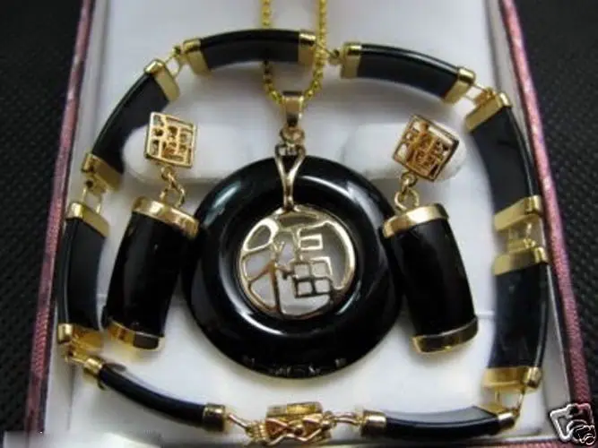 

Jewelry Black jade pendant necklace bracelet earrings set + Chain 5.23