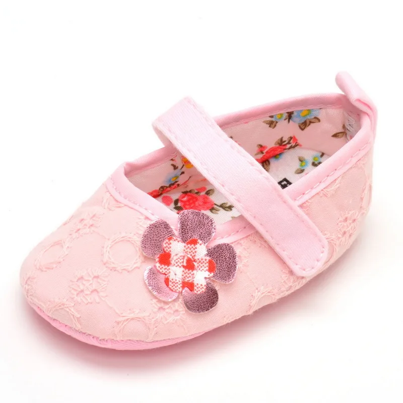 pretty baby shoes