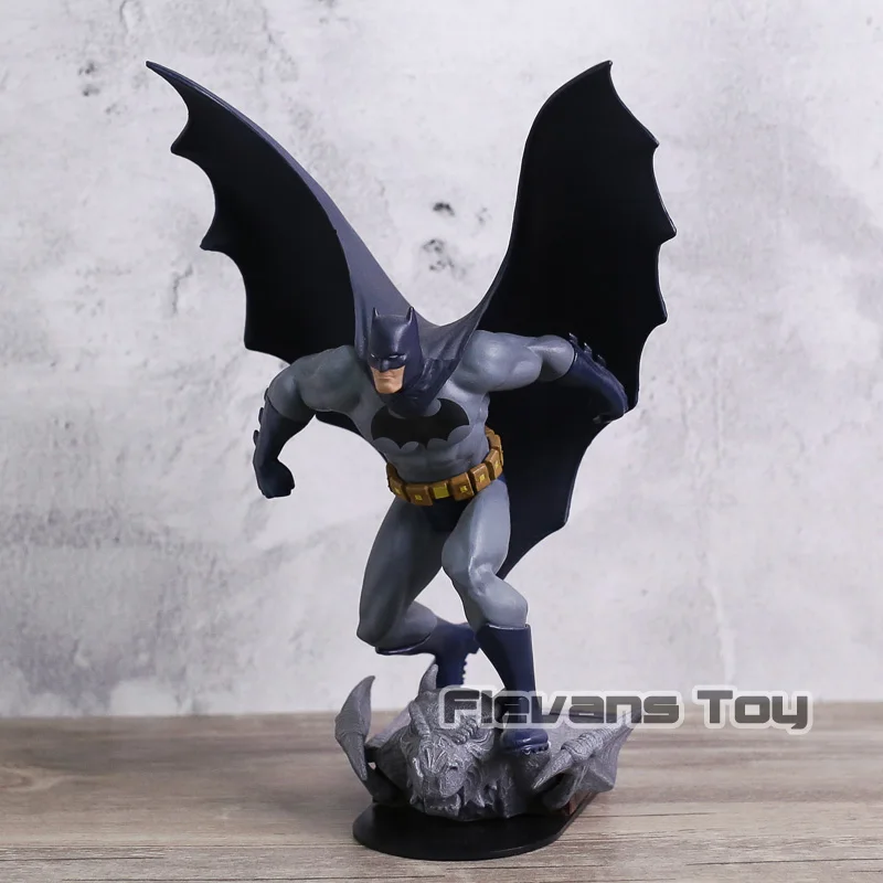 DC Comics Super Hero Batman Statue The Dark Knight Rises Batman PVC Figure Model Collection Gift