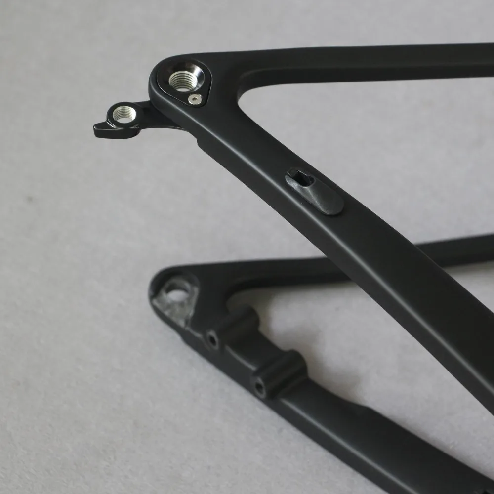 Cheap 2019 carbon Mountain Bicycle  Frame 29er Boost 29er plus frame with BB92 with 29er*2.35 tire fm199 Frame and 29er*3.0  FM299 5