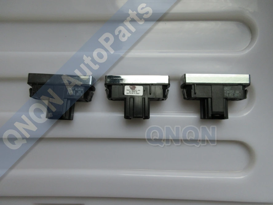 Ford Mondeo MK4 2007-2008 Hazard Clignotant Commutateur 6M2T13A350AA Ford Mondeo MK4 2007-2008 Hazard Clignotant Commutateur 6M2T13A350AA