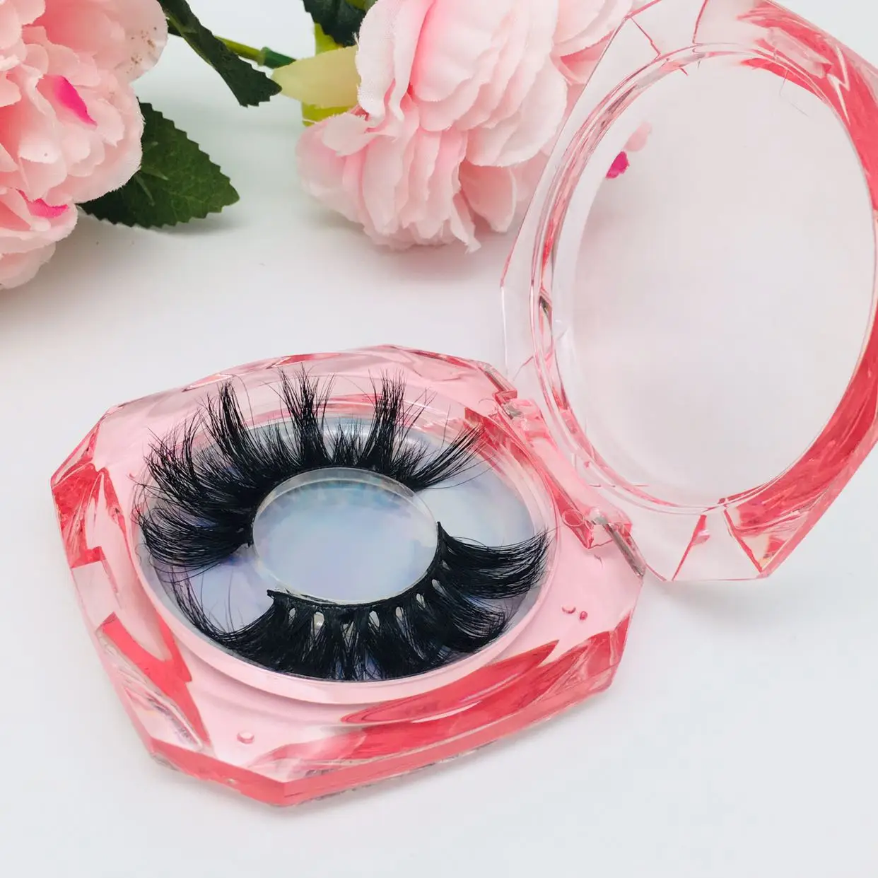 

Eyelash packaging material