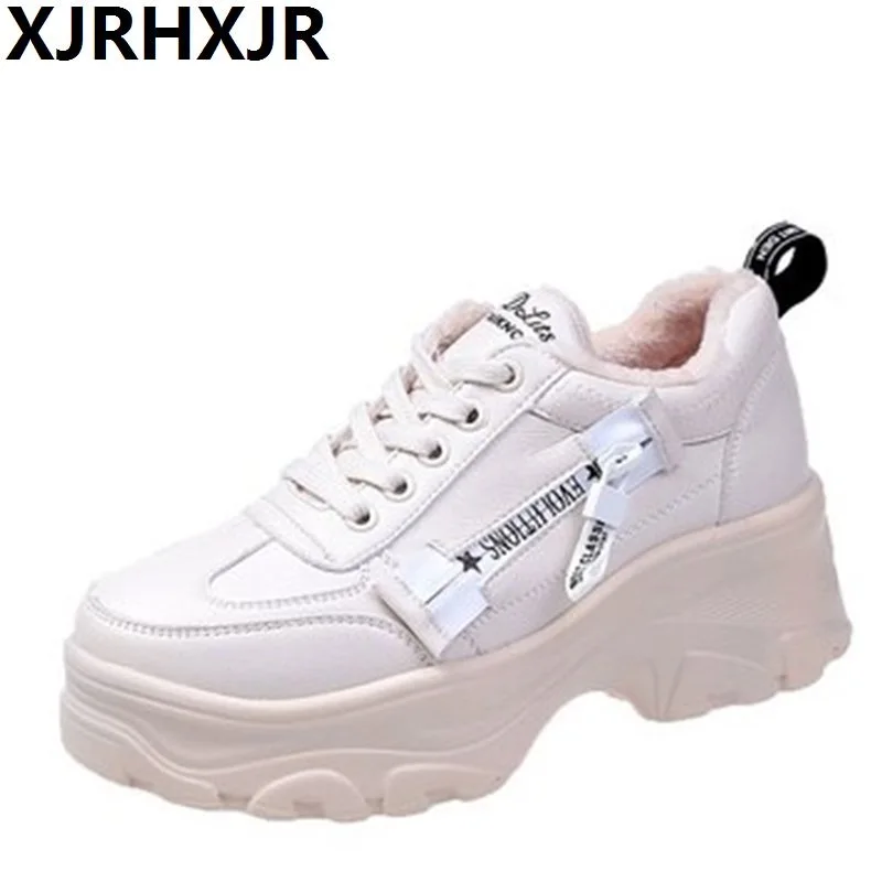 

Autumn Winter Thick-soled Leisure Sports Air-permeable Lady's Plush Warm Cotton Shoes Pure White Shoes Lady's Flat Sneakers