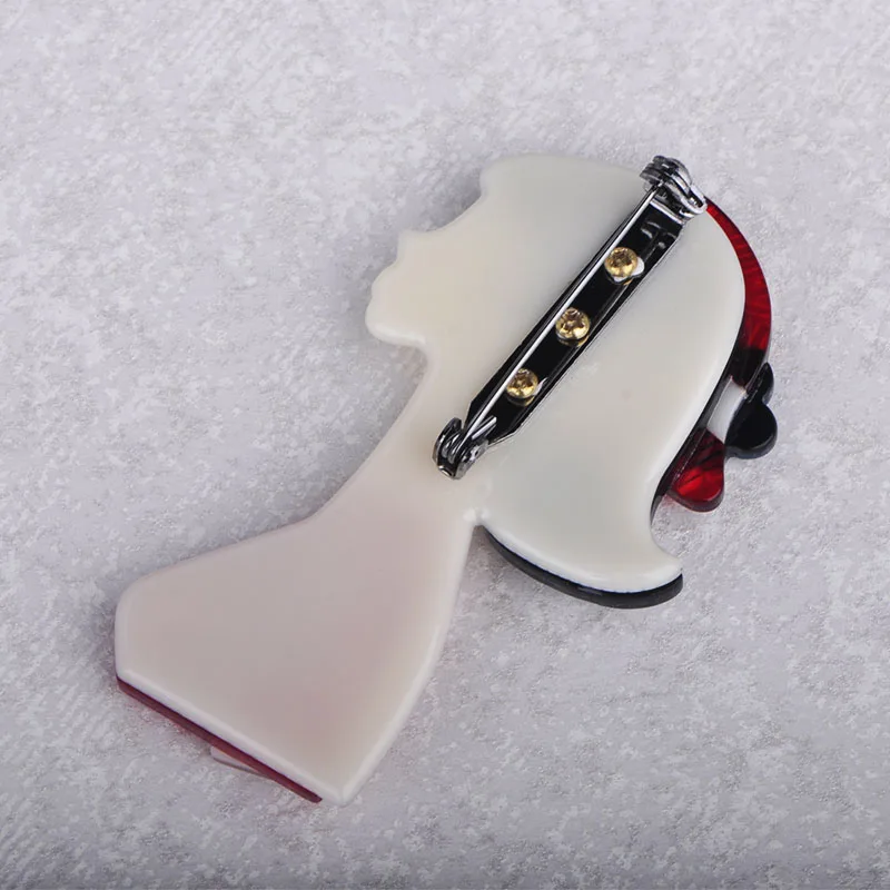Blucome Fashion Red Hat Girl Shape Brooch Natural Texture Acrylic Brooches Jewelry For Women Suit Coat Scarf Accessories Pins