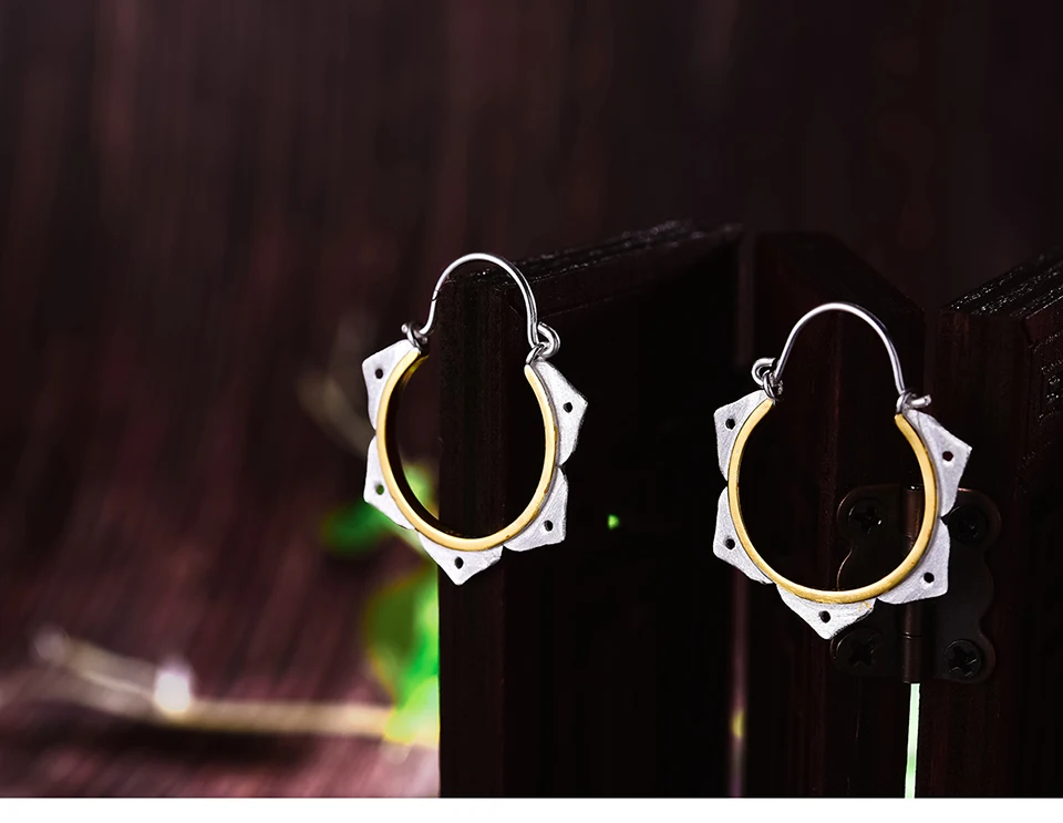 LFJC0007-Minimalist-Lotus-Flower-Hoop_09