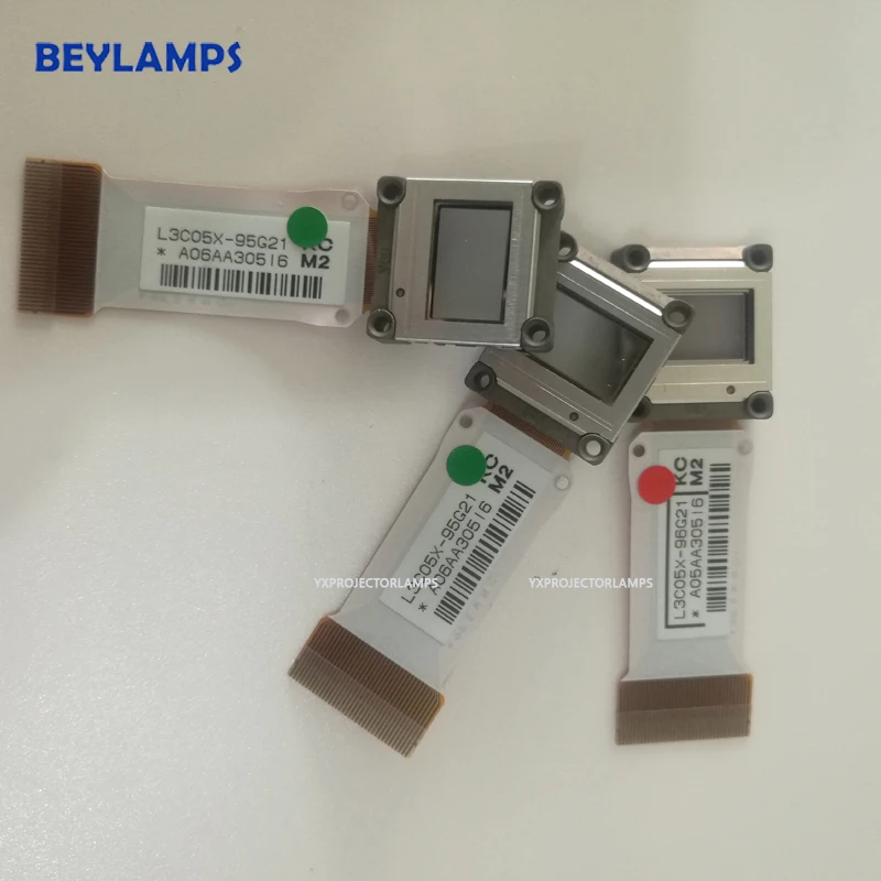 

Original & New In Stock Projector LCD Panel L3C05X-96G21 Single LCD Panel Fit For Many Projectors L3C05X-95G21