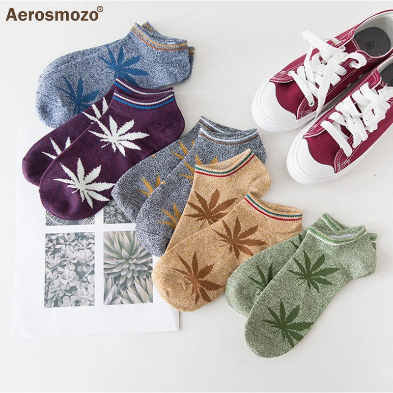 

5 Pairs/Lot Hemp Socks Maple Leaf Sashimi Harajuku Cotton Men Short Socks Weed Socks