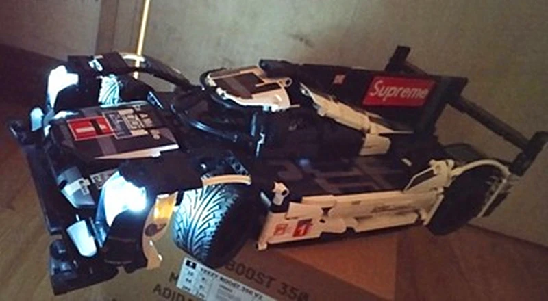 

LEgoa Technic Series Porsche 911 Design Assembly Module High Simulation Cool Car Modeling Remote Control Car Toys For Children