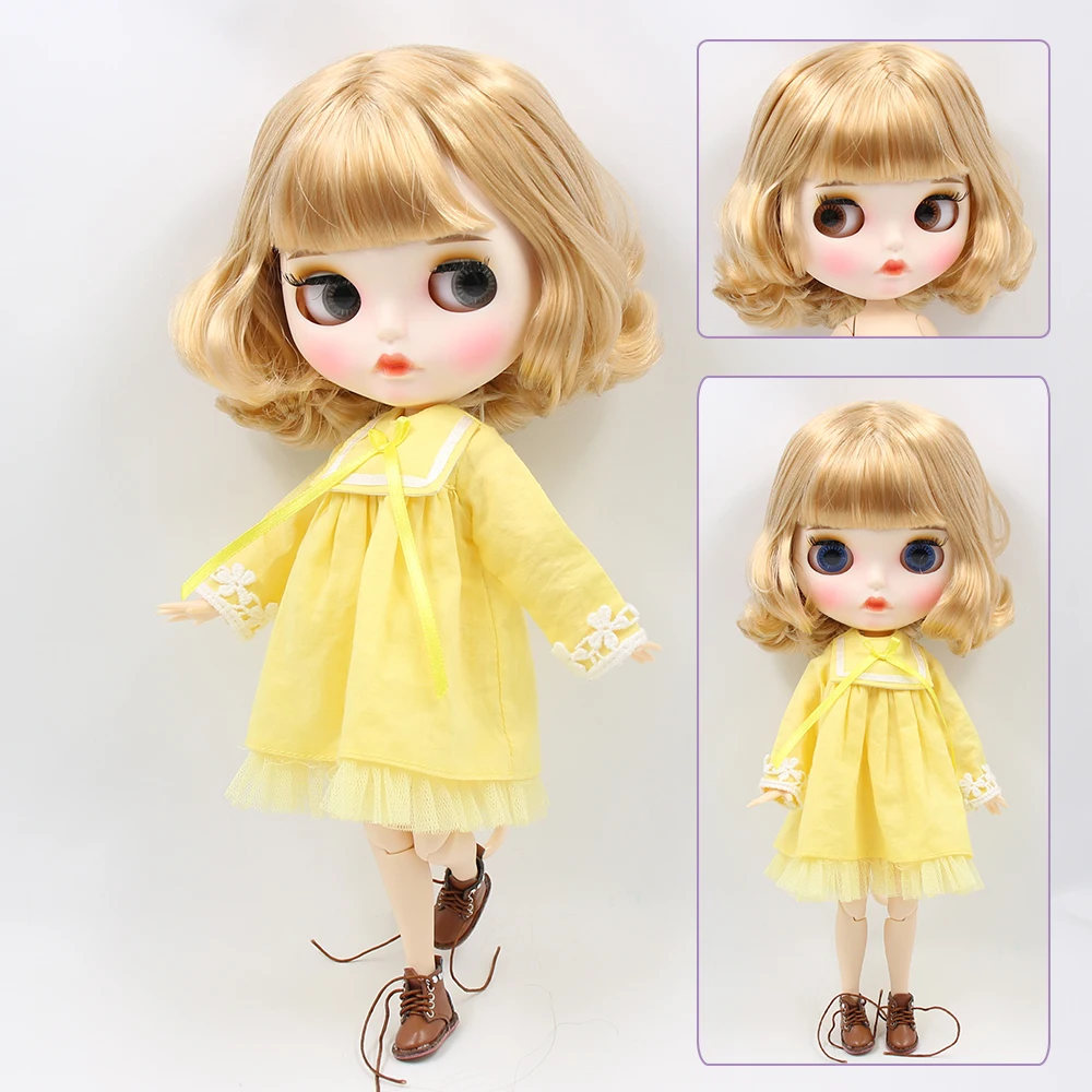 Natasha - Premie Custom Neo Blythe Pop met blond haar, witte huid en mat pruilend gezicht 1