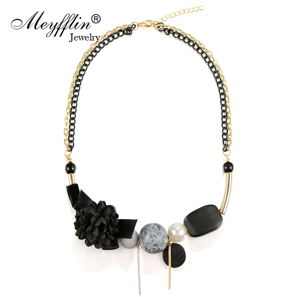 Meyfflin Mulheres Colar Feminino Colares Declaração & Pingentes 2017 Contas De Madeira Flor Gargantilha Colar Moda Jewlery Casamento Festa